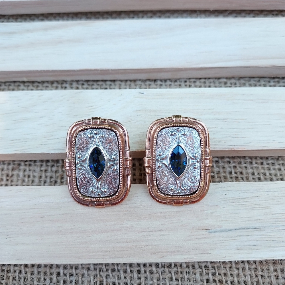 Vintage-Inspired Art Deco Blue Marquise Rhinestone Setting. By 1928